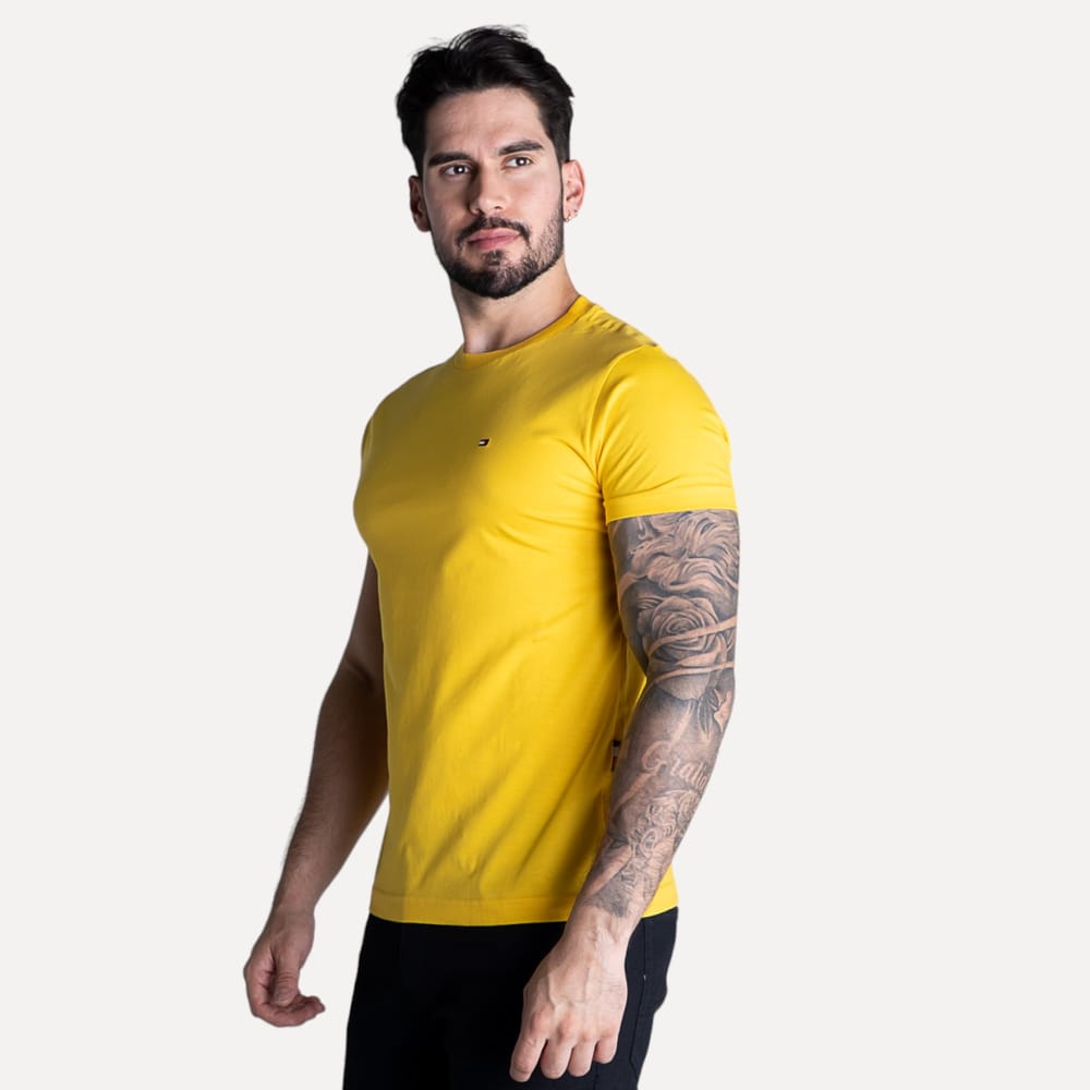 Sueter Amarillo Tommy - Golden Wear Colombia