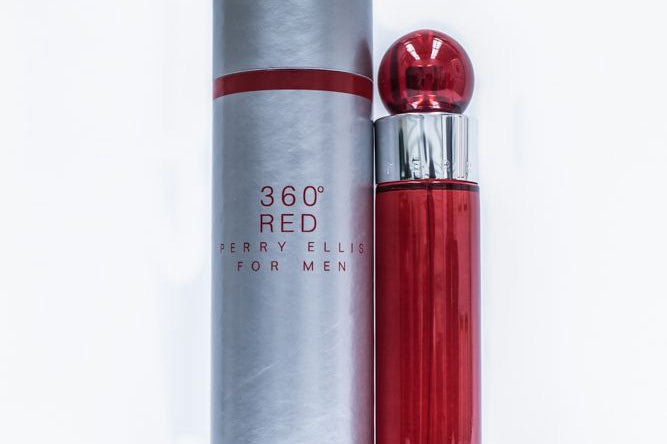 Perfume 360 Perri Ellis Red Hombre - Golden Wear Colombia